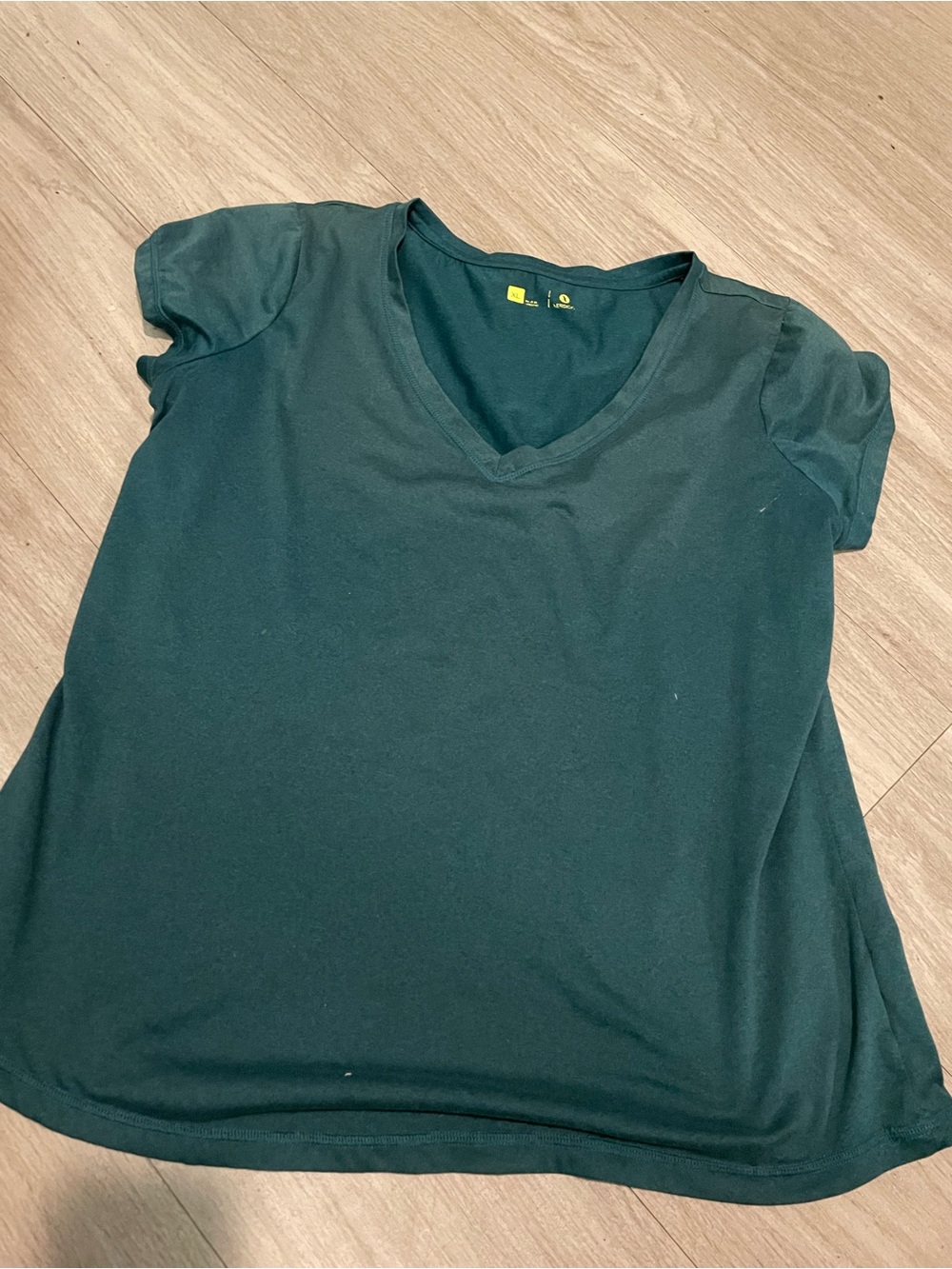 Xersion Women's V-Neck Tee in Dark Teal